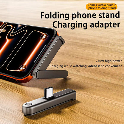 USB-C Foldable Phone Stand Adapter — محول USB-C متعدد الاستخدامات مع حامل هاتف قابل للطي