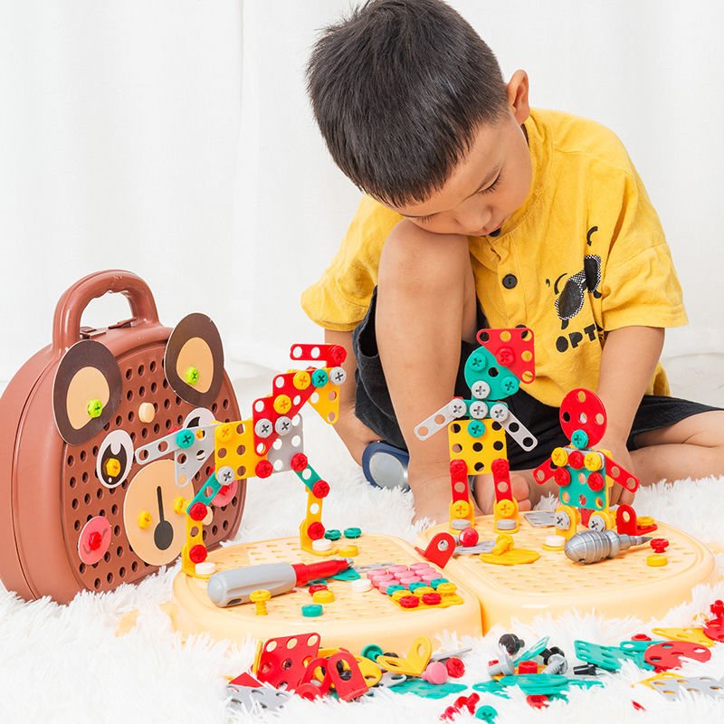 DIY Screw Puzzle Suitcase ✨